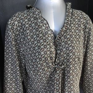 Large Emma James top with tie. Tank top included.